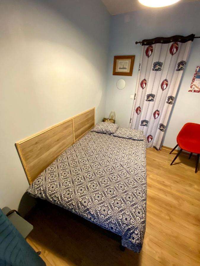 Sympathique Logement En Rez-De-Chausse, De 21M 2 Beauvais Bagian luar foto